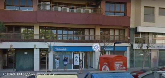 LOTE DE 3 OFICINAS, 2 LOCALES COMERCIALES Y 1 GARAJE EN BENALÚA, ALICANTE - ALICANTE