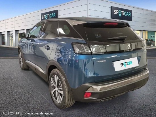 Peugeot 3008  180 e-EAT8 Allure Pack - Valencia