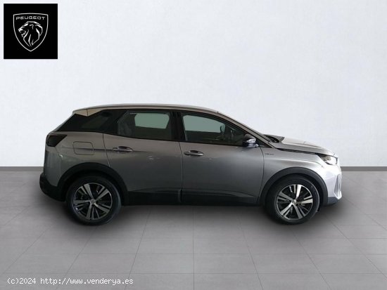 Peugeot 3008  225 e-EAT8 Active Pack - Valencia