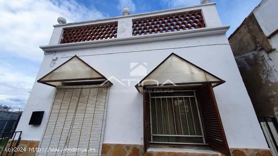 Casa con parcela de 85 m2 situada en la playa de Bellreguard. - VALENCIA