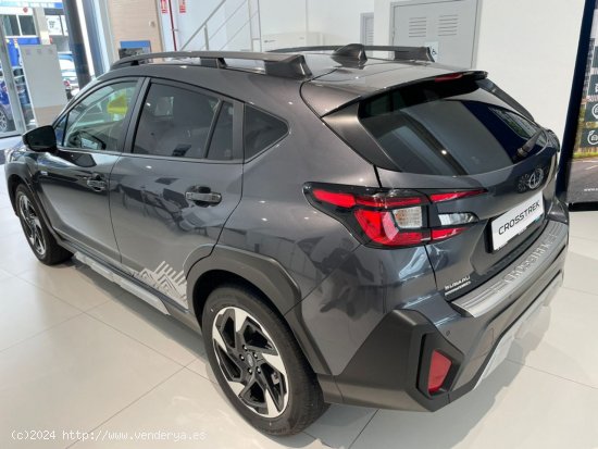 Subaru Crosstrek 2.0i Hybrid CVT 136cv TOURING - Badalona