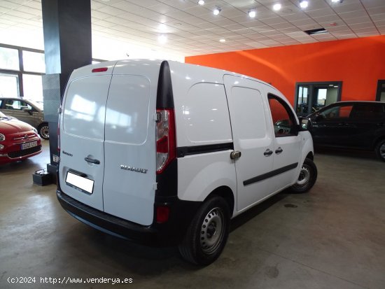 Renault Kangoo Furgón 1.5DCI 75CV PROFESIONAL - Madrid