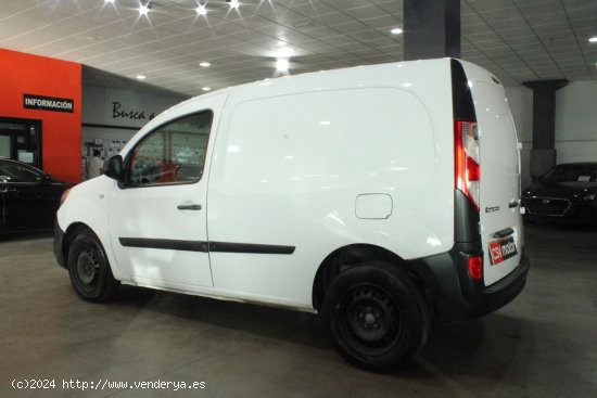 Renault Kangoo Furgón 1.5DCI 75CV PROFESIONAL - Madrid