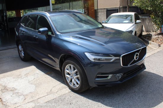 Volvo XC-60 2.0 T8 AWD Business Plus Auto - Madrid