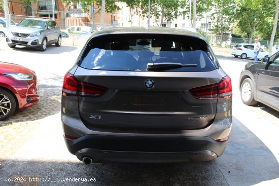 BMW X1 sDrive16d - Madrid