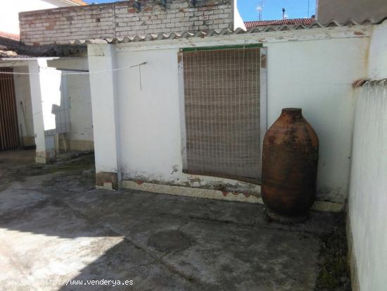 Casa a la venta en La  Roda - ALBACETE