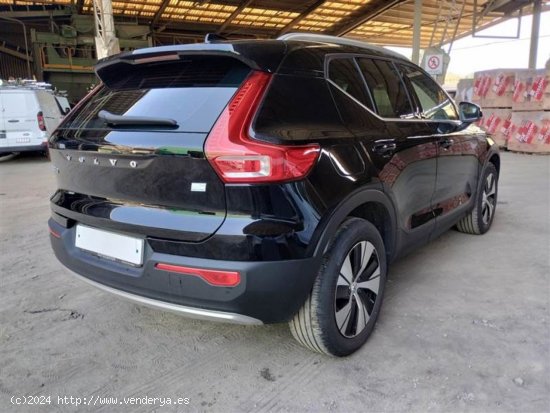 Volvo XC40 1.5 T4 Twin Recharge Inscription Auto - Madrid