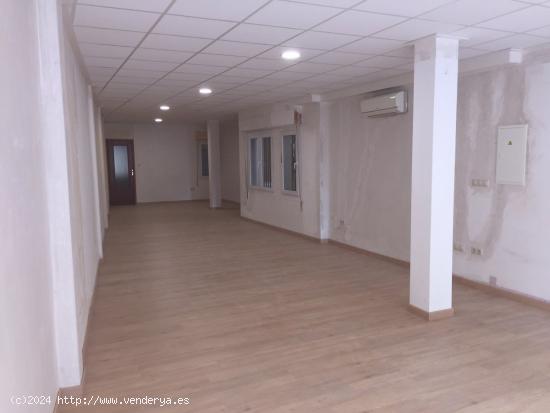 Local comercial en Ramon y Cajal - ALBACETE