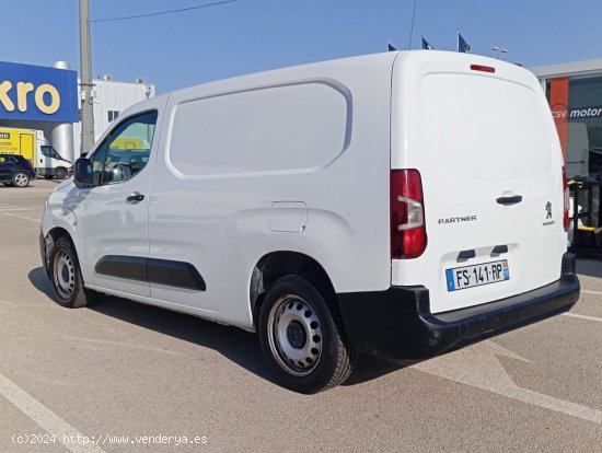 Peugeot Partner 1.5BLUEHDI 100CV LONG 950KG - Madrid