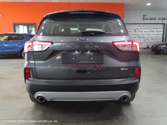 Ford Kuga Titanium 2.5 Duratec FHEV 140kW Auto - Madrid