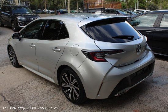 Toyota Corolla 2.0 180H ADVANCE E-CVT - Madrid