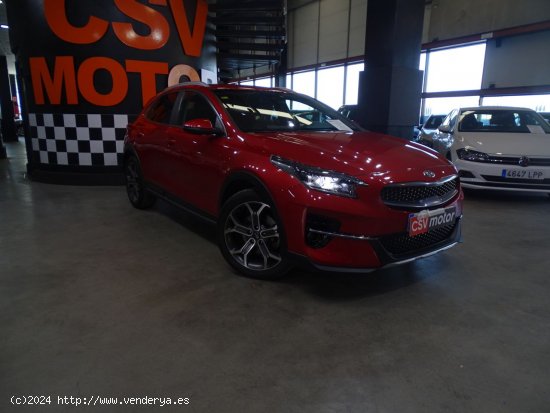 Kia XCeed 1.4 T-GDi Emotion 103kW (140CV) ES EL MODELO 1.5 160CV EMOTION - Madrid