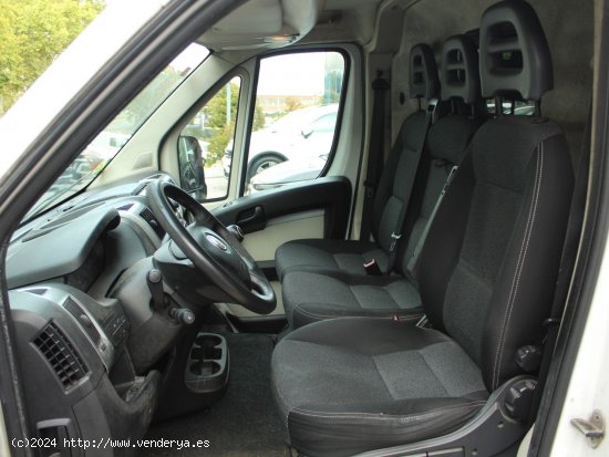 Fiat Ducato 2.3D MULTIJET 130cv - Terrassa