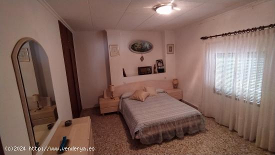 Se Vende en Lezuza - ALBACETE