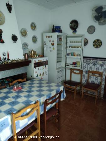 Casa en El Carmen. - CUENCA