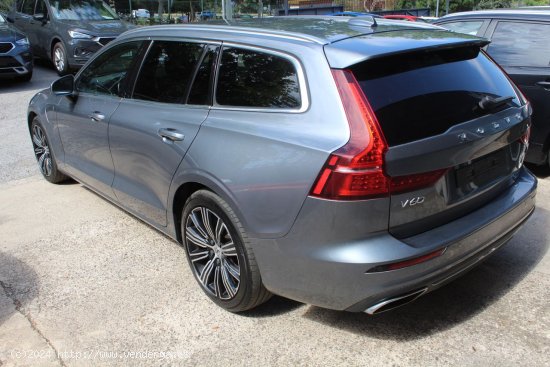 Volvo V60 2.0 T6 AWD R-Design Auto - Madrid