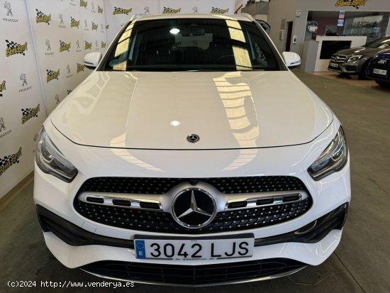 Mercedes GLA GLA 200 D SE PUEDE VER Y PROBAR EN SENRA SPORT (PEUGEOT) DUMBRIA - Dumbría