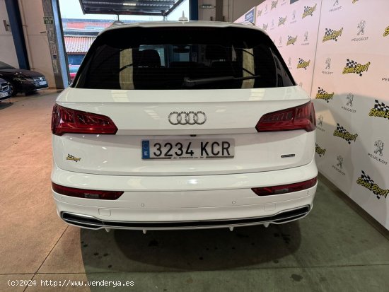 Audi Q5 2.0 TDI clean d 140kW quattro S line ed S LINE 163CV - Dumbría