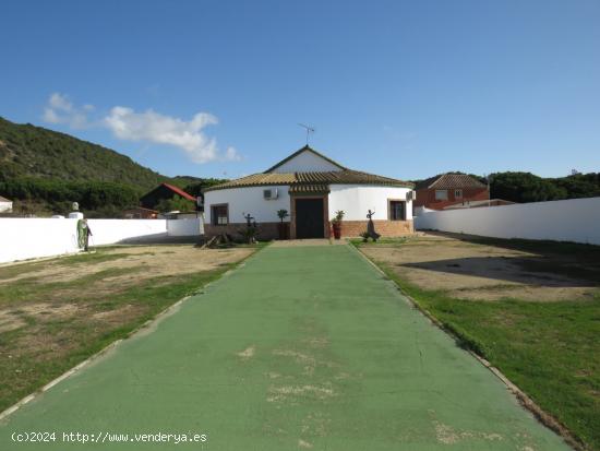 ESTUPENDA FINCA RUSTICA EN CAÑOS DE MECA - CADIZ