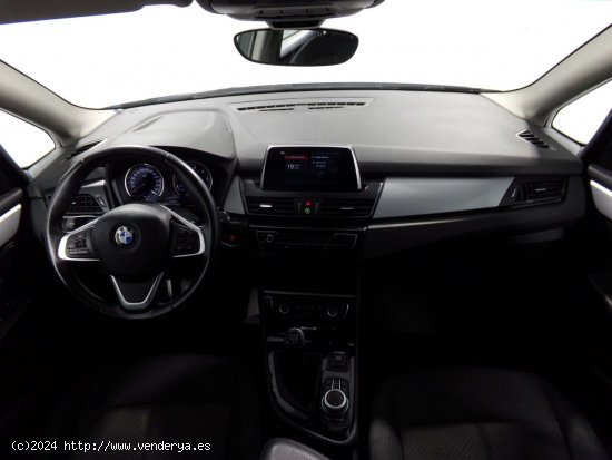 BMW Serie 2 Active Tourer 218 d Advantage - Manresa