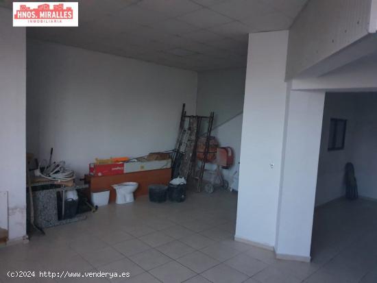 ALQUILA LOCAL COMERCIAL EN CIUDAD QUESADA DE 90 MTRS. - ALICANTE