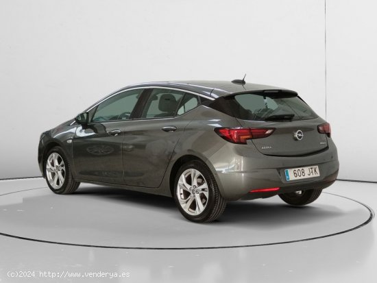 Opel Astra Dynamic - Torrejón de Ardoz