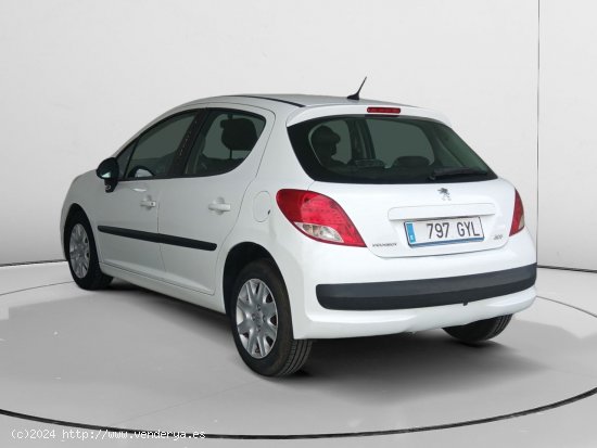 Peugeot 207 Confort - Fontellas