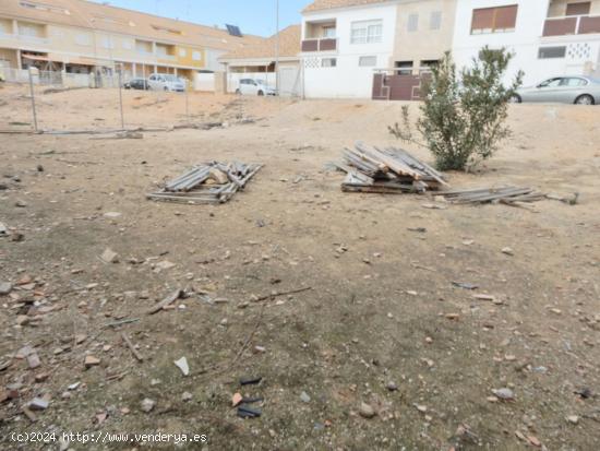 TERRENO EN EL CENTRO DE SAN JAVIER - MURCIA