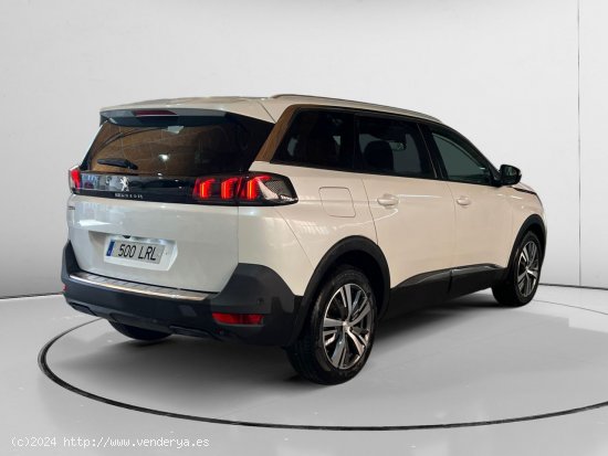 Peugeot 5008 Allure - 