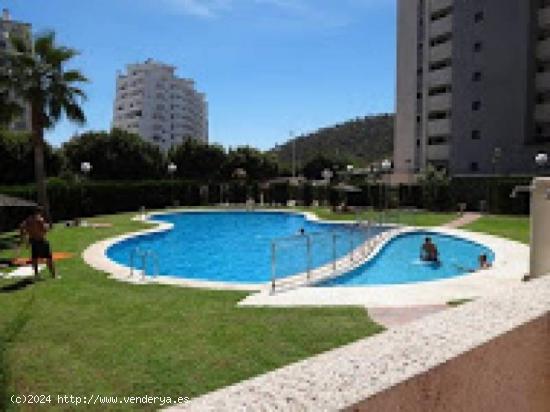 SE VENDE APARTAMENTO DE DOS DORMITORIOS EN CALA VILLAJOYOSA - ALICANTE