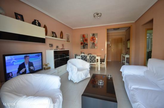 SE VENDE EN BENIDORM APARTAMENTO DE TRES DORMITORIOS A UN PASO DE LA PLAYA. SEVEND GROUP.ES - ALICAN