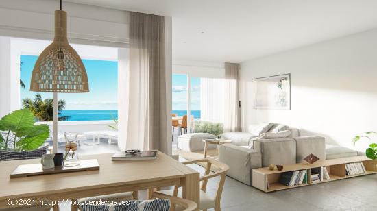 SE VENDE APARTAMENTOS DE 2 DORM EN PLAYA PARAISO, VILLAJOYOSA! SEVENDGROUP.COM! - ALICANTE