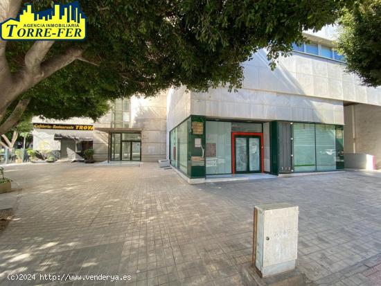  LOCAL COMERCIAL EN CORTIJO GRANDE, PLAZA DALIAS - ALMERIA 