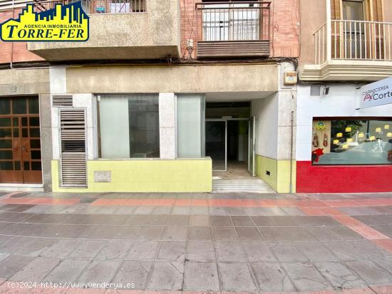 LOCAL COMERCIAL EN CALLE SAN JUAN BOSCO - ALMERIA