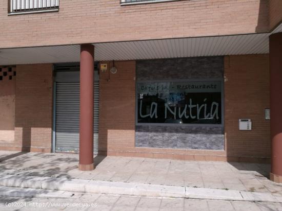  Local comercial en venta en calle Islas Columbretes, zona Centro de Humanes de Madrid - MADRID 