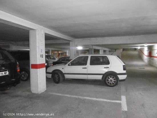 Parking en venta  - BARCELONA