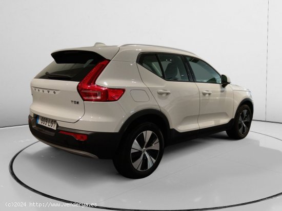 Volvo XC40 2WD Plug-In Hybrid Business Plus - Torrejón de Ardoz