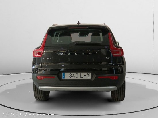 Volvo XC40 Business Plus 2WD - Barcelona