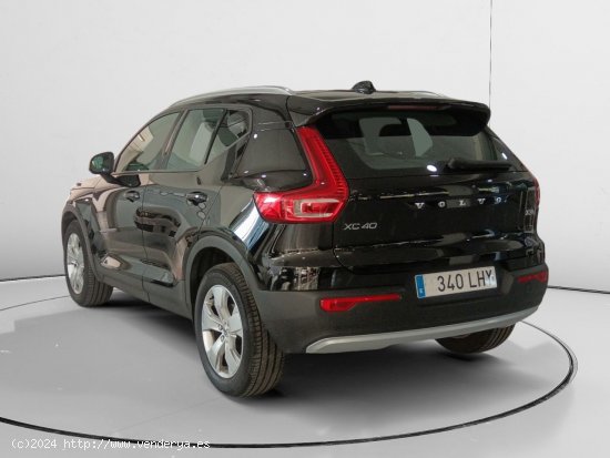 Volvo XC40 Business Plus 2WD - Barcelona