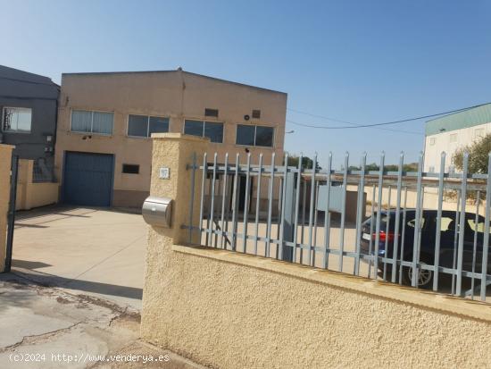 SENSACIONAL NAVE INDUSTRIAL EN POLIGONO CAMPO ALTO - ALICANTE