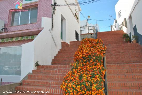 Edificio en venta en Guadiaro - CADIZ