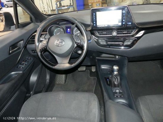 Toyota C-HR 1.8I VVT-I HYBRID C-BUS.PLUS E - ALCORCON