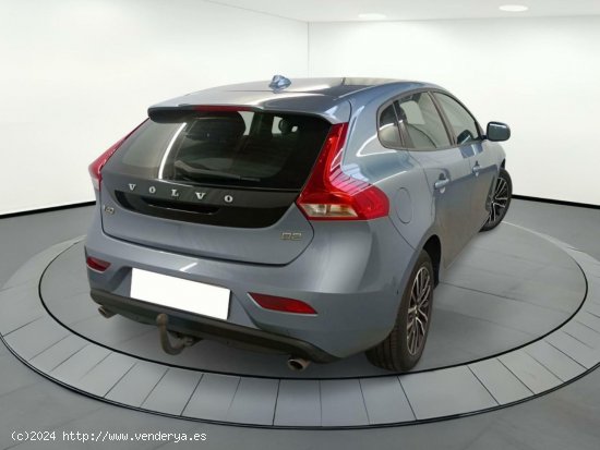 Volvo V40 D2 BLACK EDITION 5D - ALCORCON