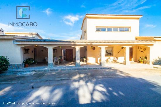 Casa con terreno y vistas en Los Belones - MURCIA