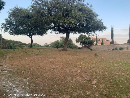 TERRENO EN ZONA CALASANCIO - CORDOBA