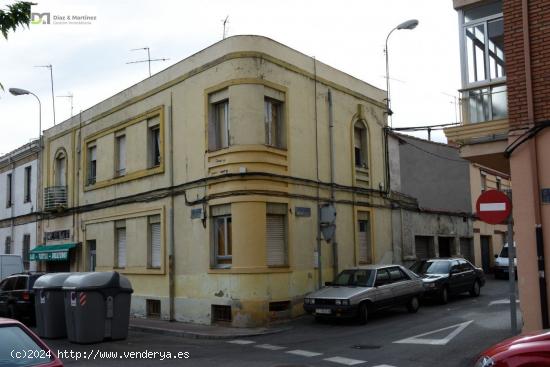 CASA PARA REFORMAR O DERRIBO EN MARIANO ANDRES - LEON