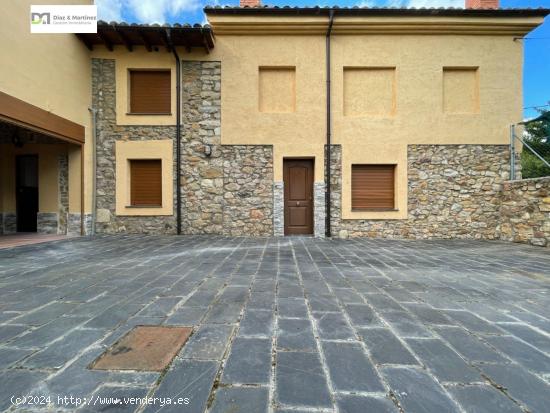  CASA DE PIEDRA AL LADO DE BOÑAR - LEON 