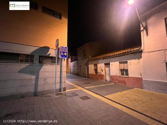 CASA PLANTA BAJA CON PATIO EN EL CENTRO DE TROBAJO DEL CAMINO - LEON