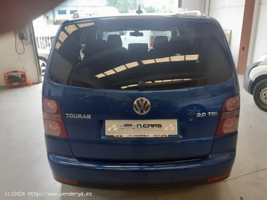 Volkswagen Touran 2.0 Tdi Dsg - Reus