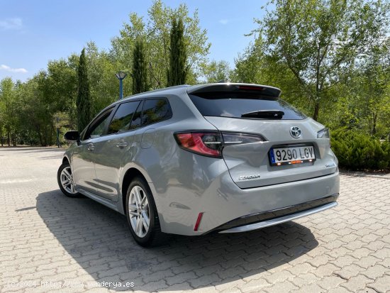 Toyota Corolla Touring Sports Business Plus e-CVT 125H 1.8 122cv. *IVA deducible* *2020* *Nacional* 